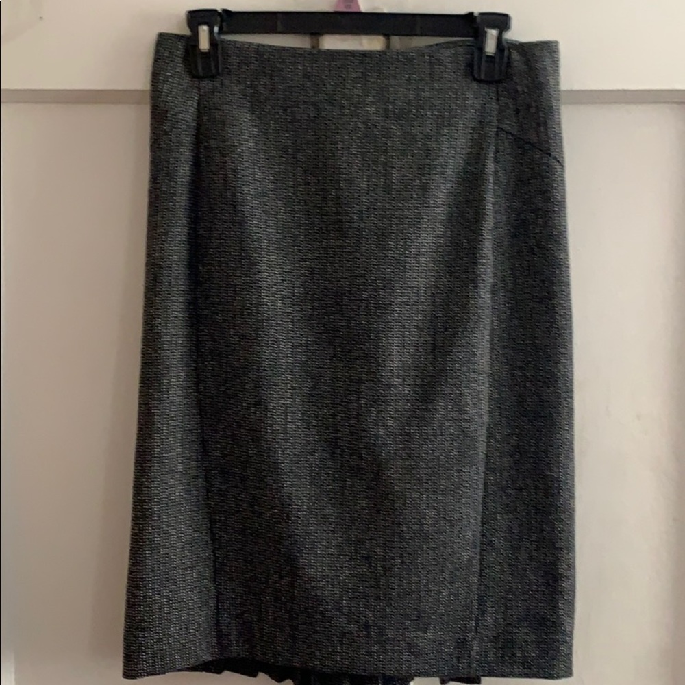 Express Skirt.